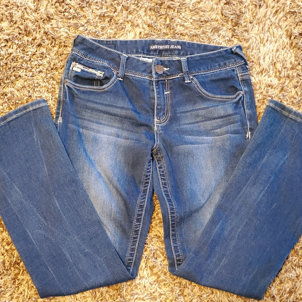 Boot cut jeans